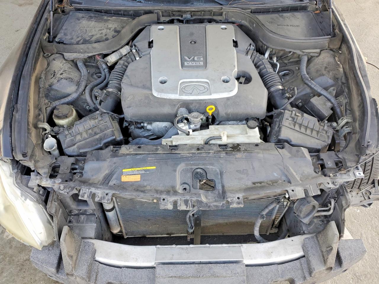 INFINITI G37 Journey