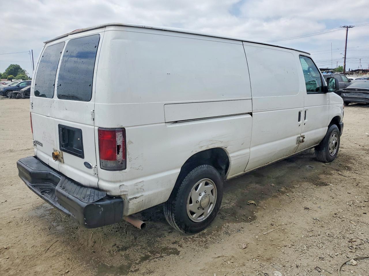 Ford Econoline E150 Van