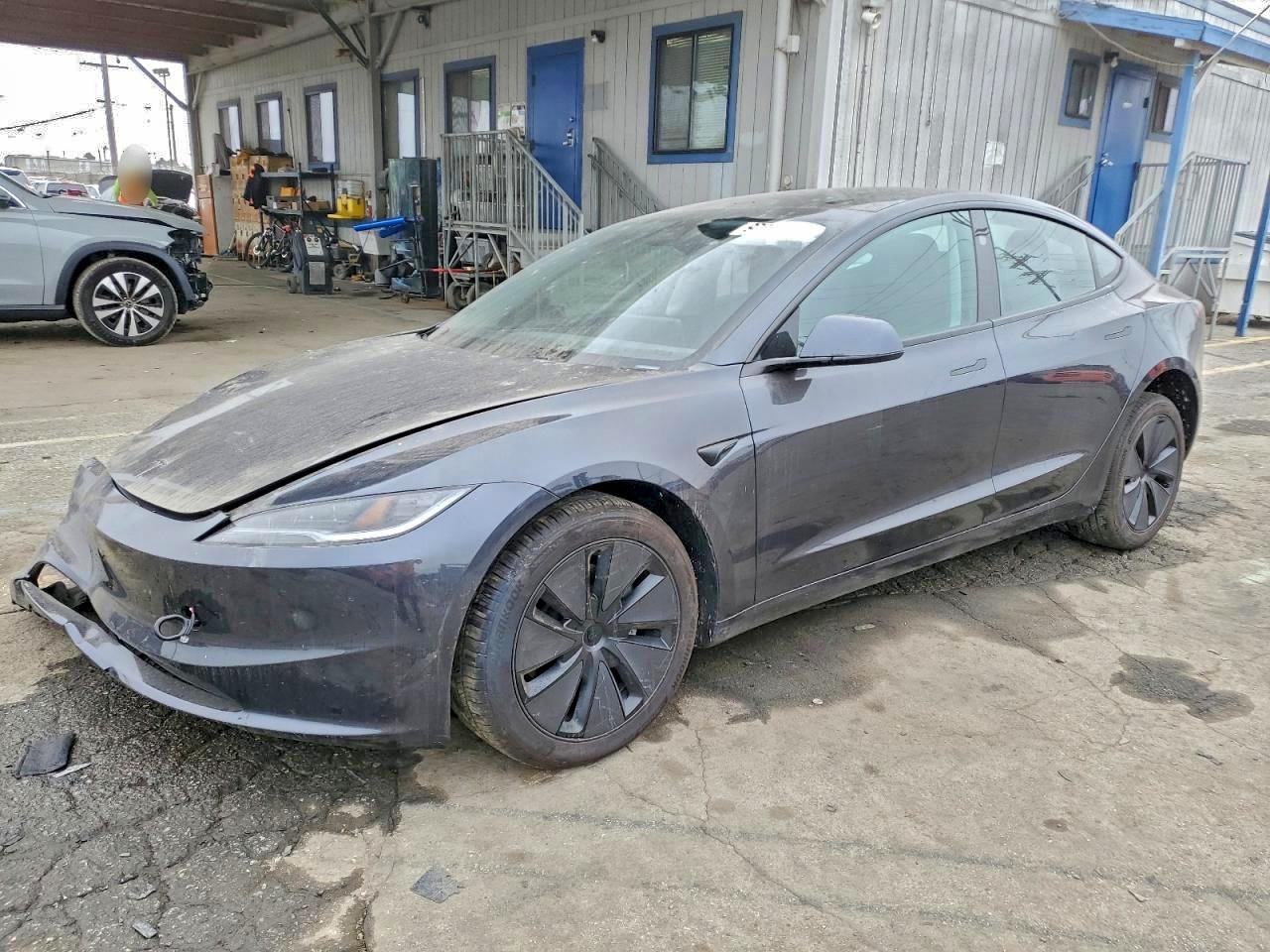 Salvage Tesla Model 3 Image