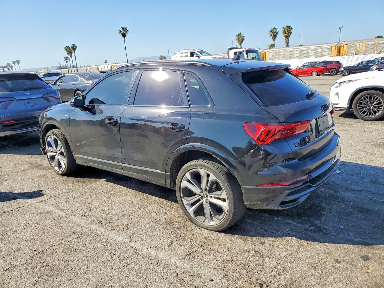 Audi Q3 Premium Plus S Line 45