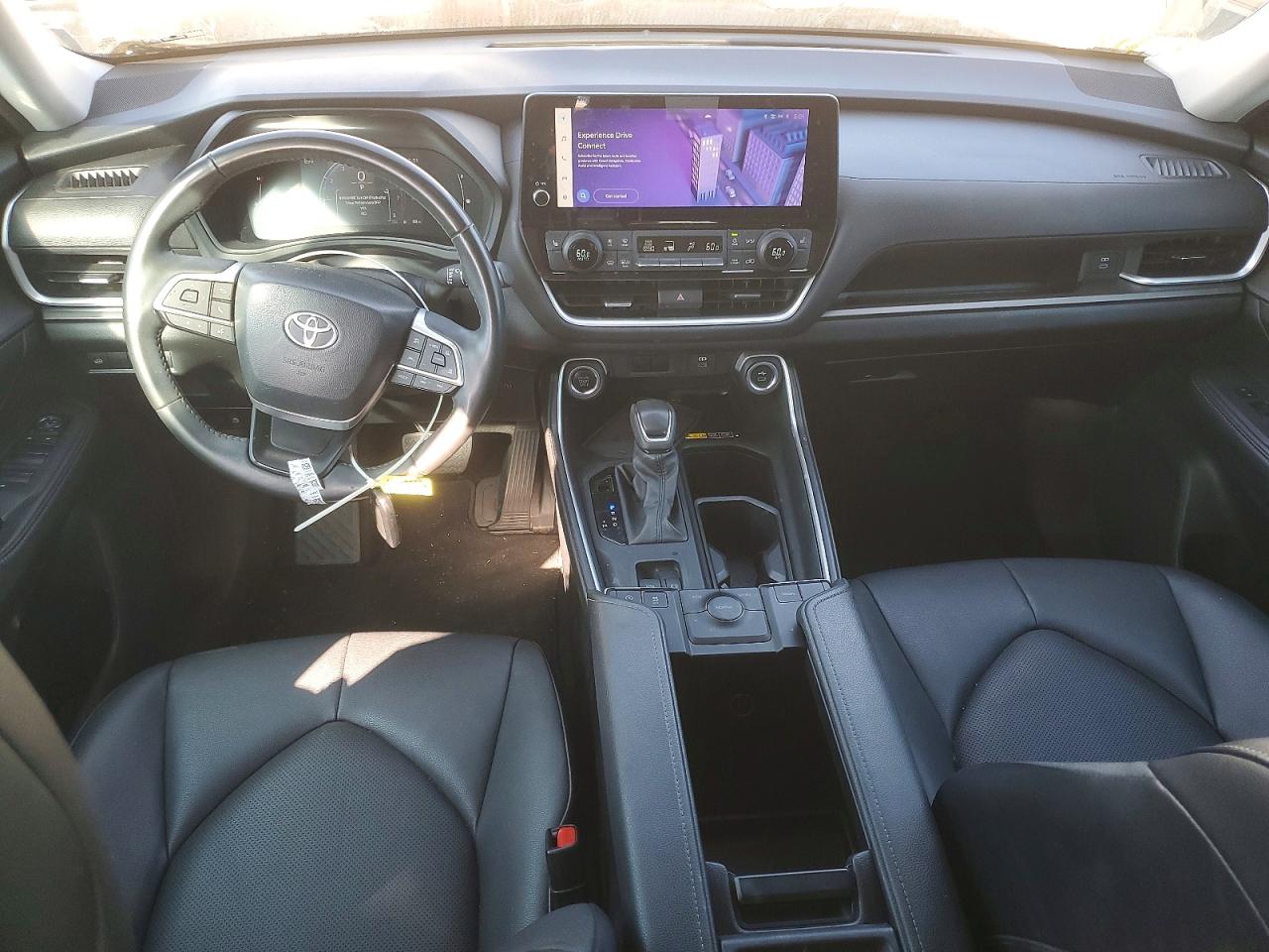 Toyota Grand Highlander Xle