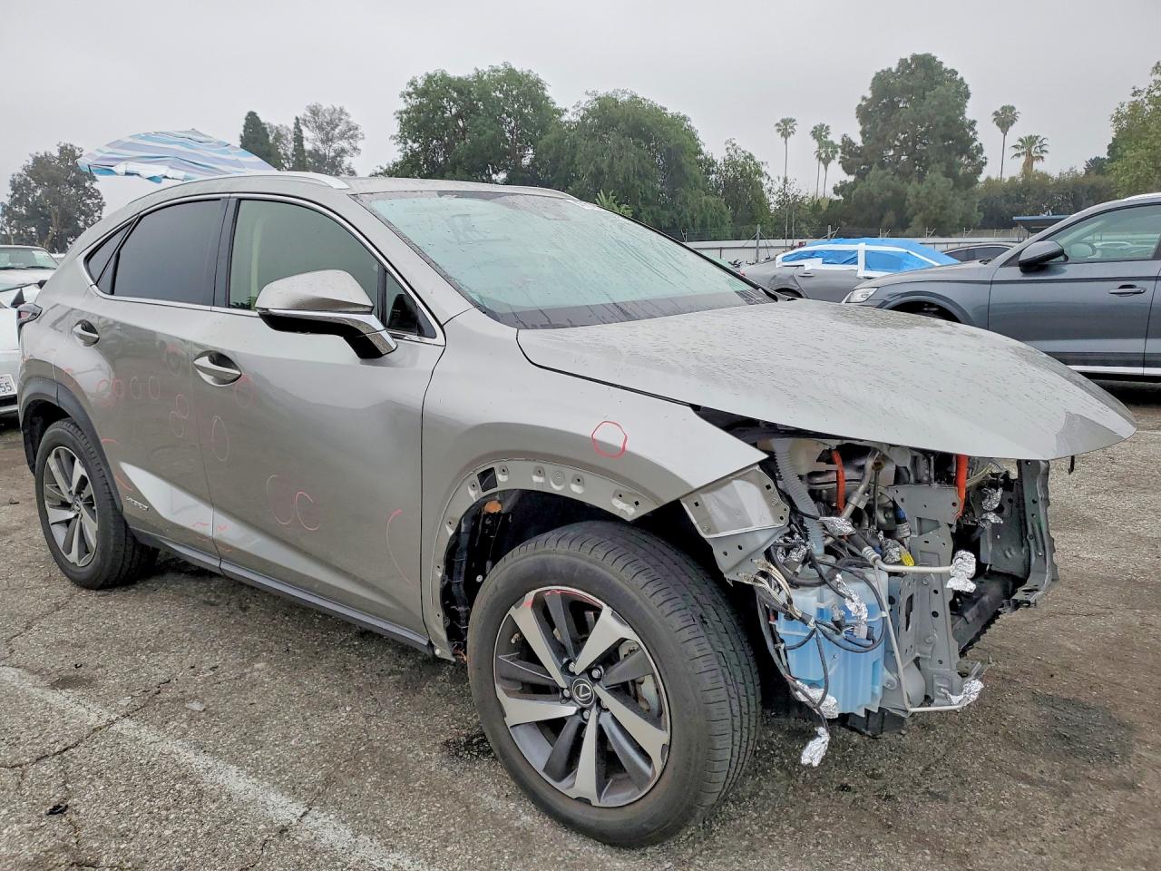 Lexus NX Base