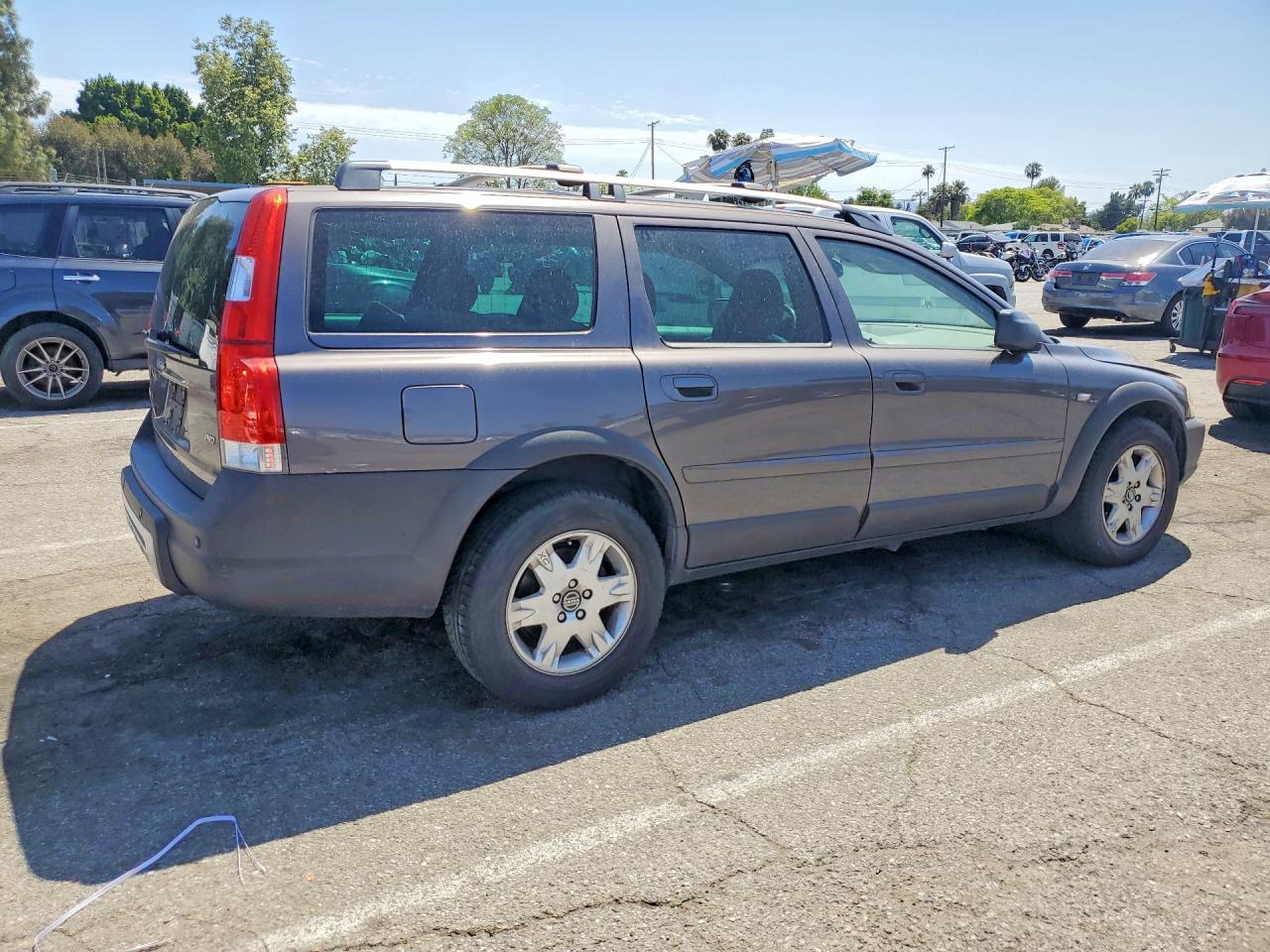 Volvo XC70
