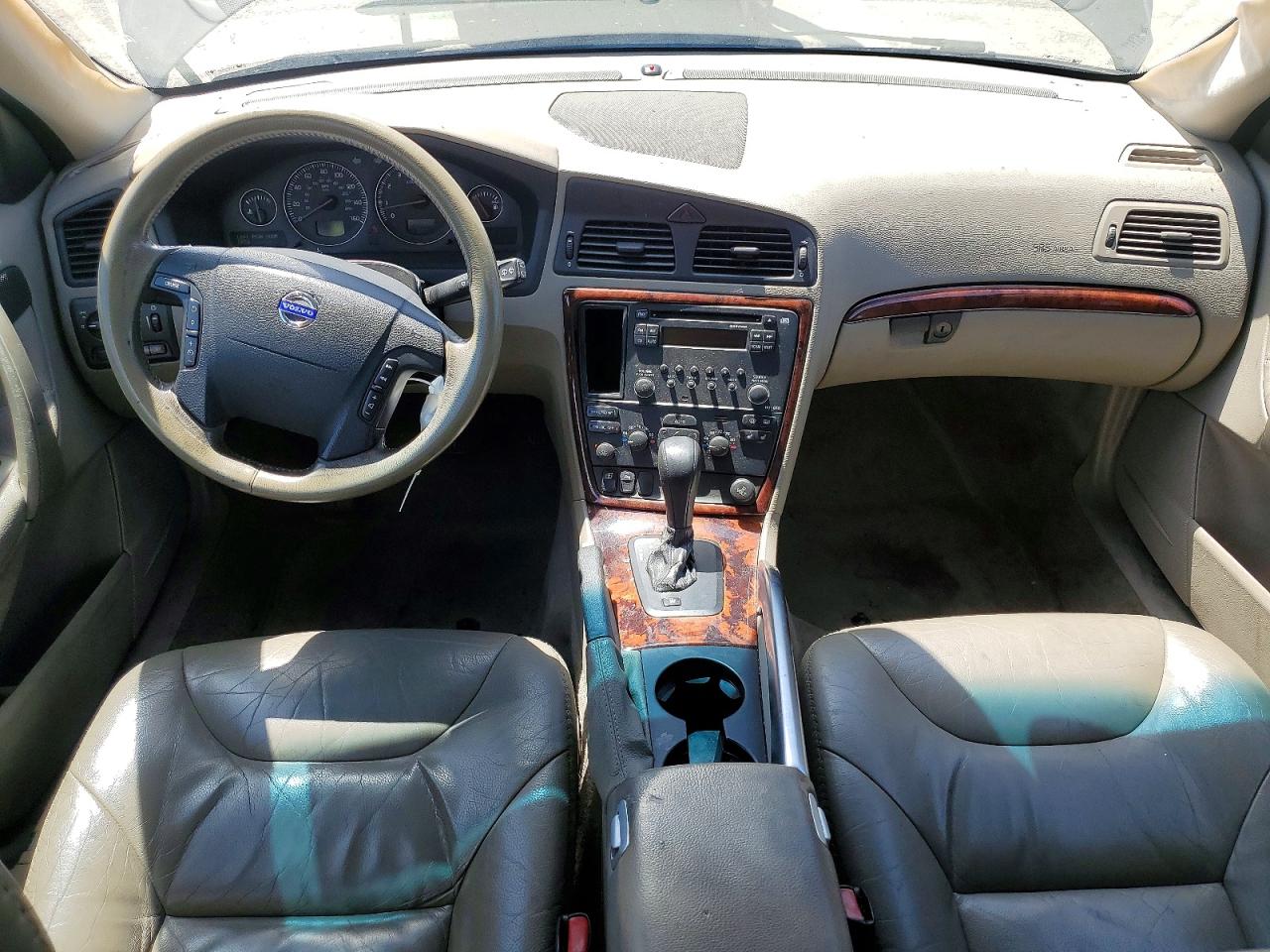 Volvo XC70