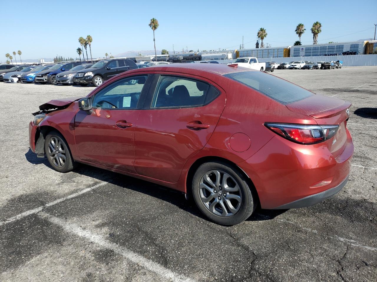 Toyota Yaris L