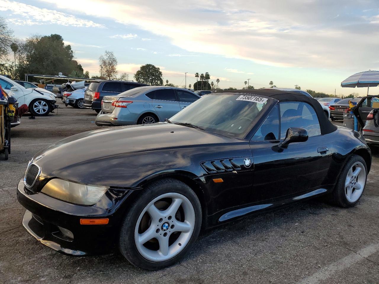 Salvage BMW Z Series Image