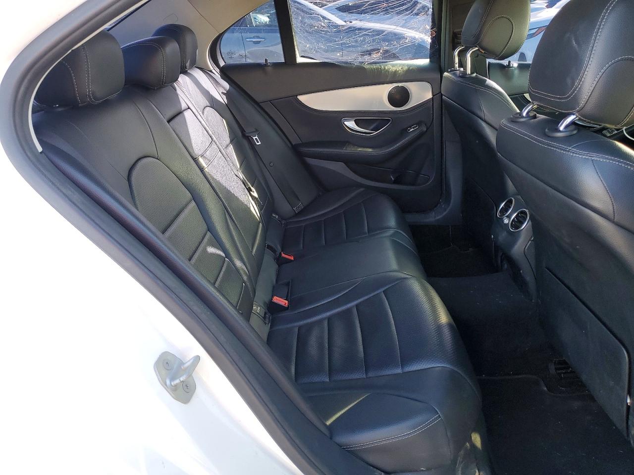 Mercedes-Benz C-Class 300