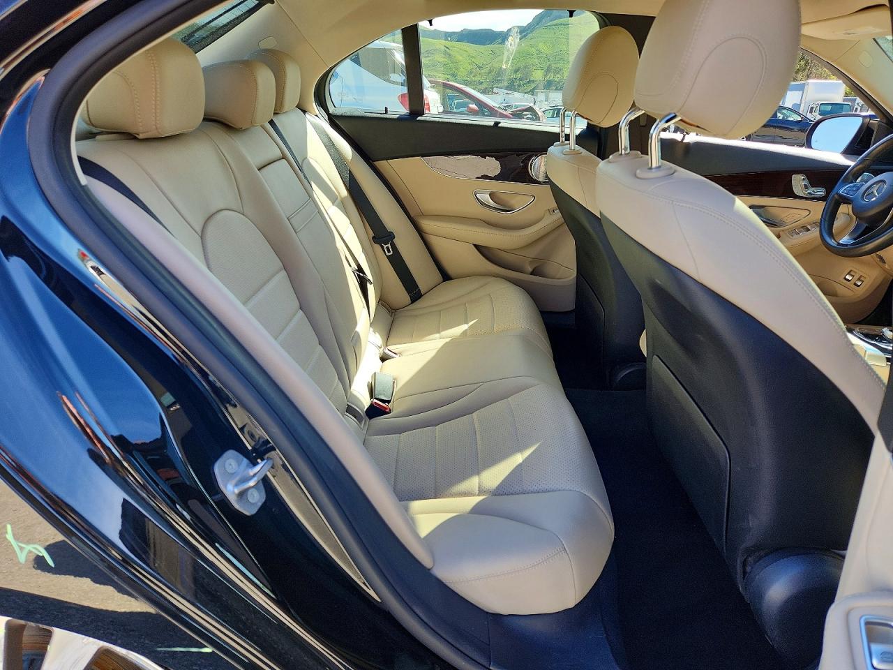 Mercedes-Benz C-Class 350e