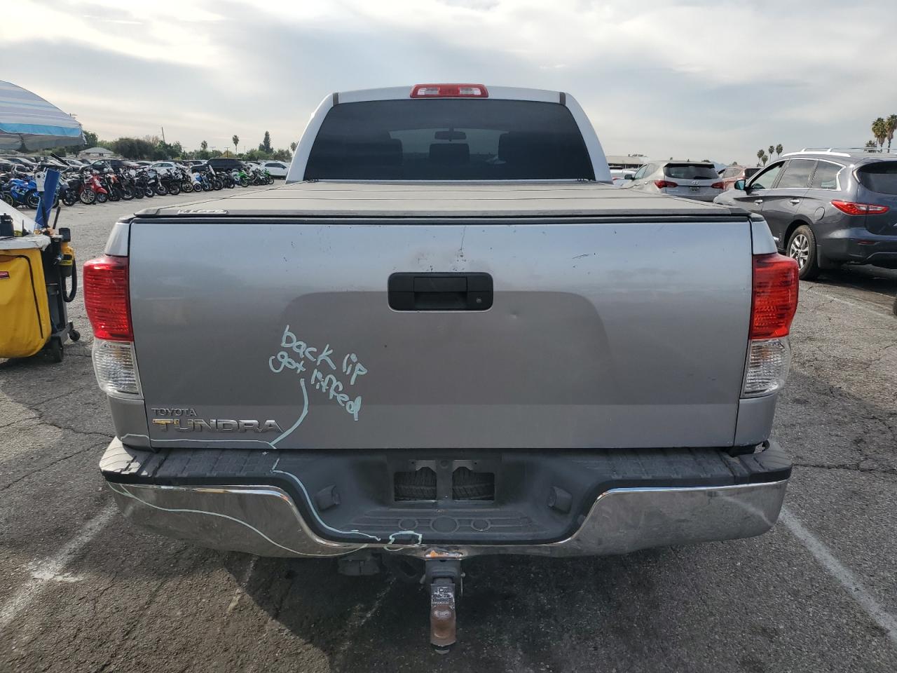 Toyota Tundra Double Cab Sr5