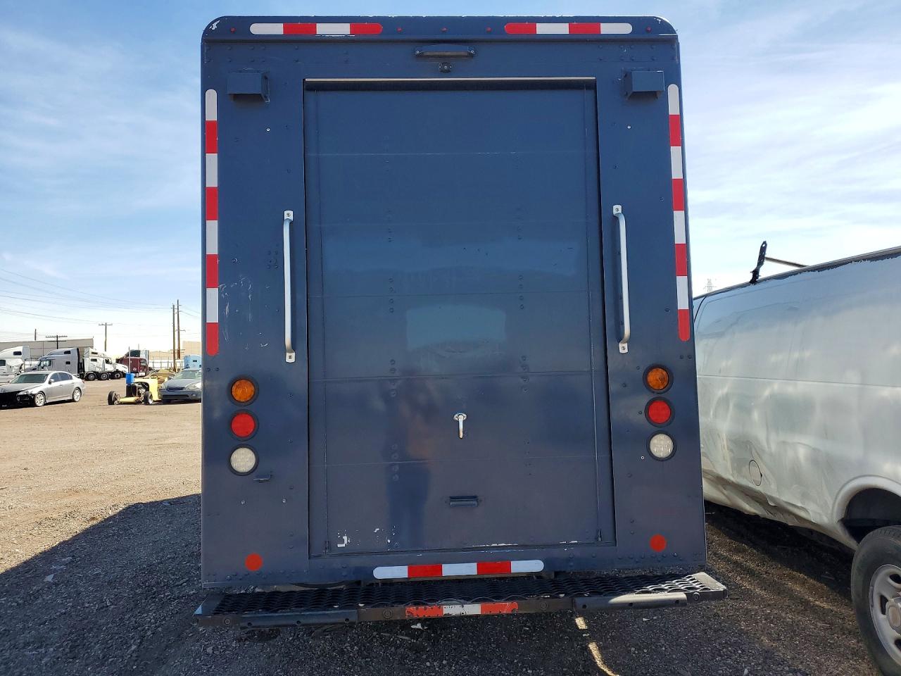 Freightliner Chassis M Line Walk-in Van