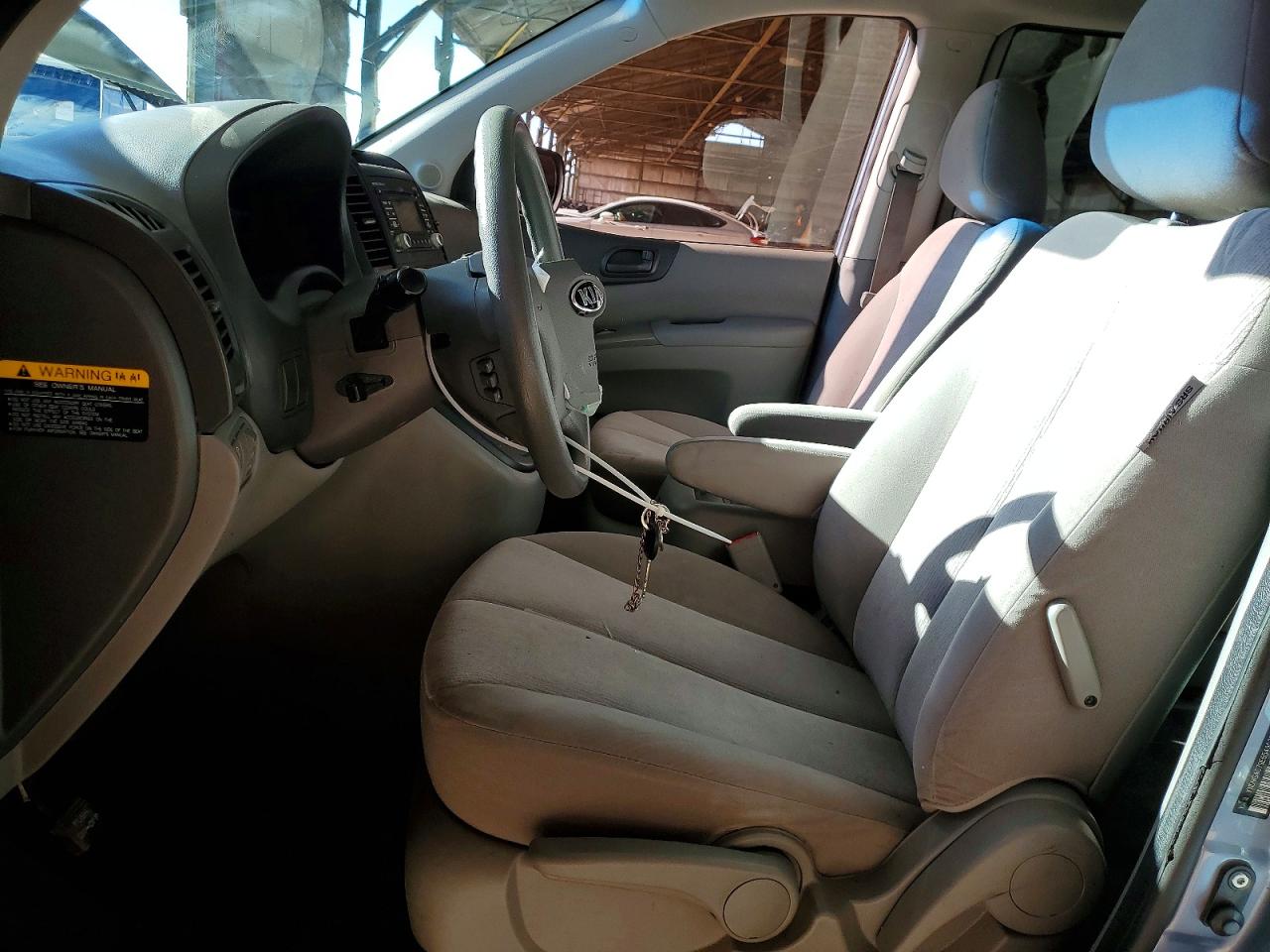Kia Sedona Lx