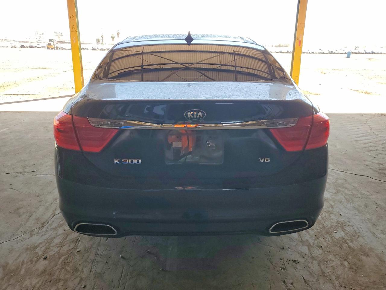 Kia K900 Premium