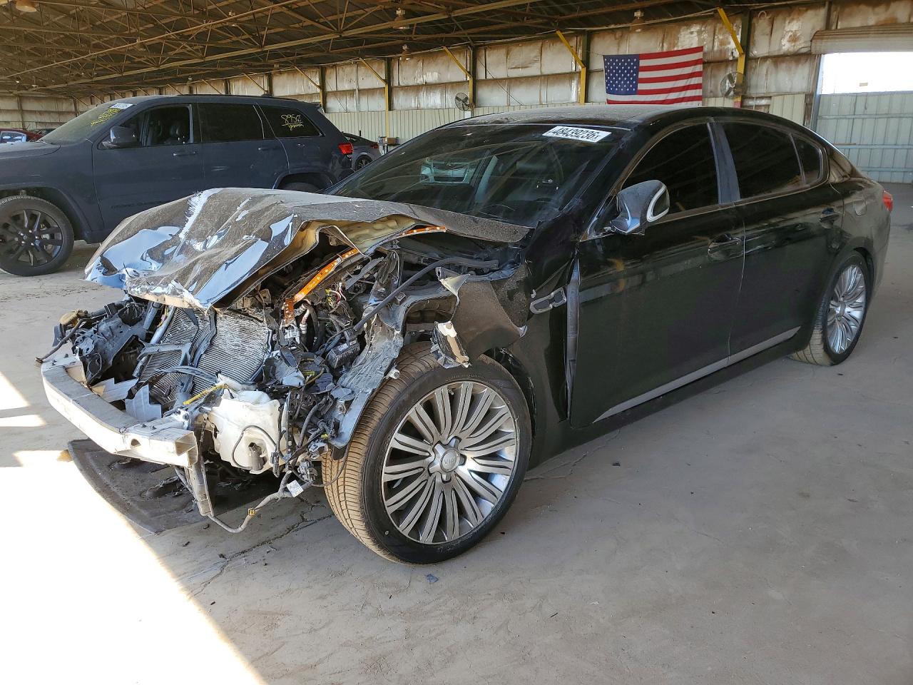 Salvage Kia K900 Image