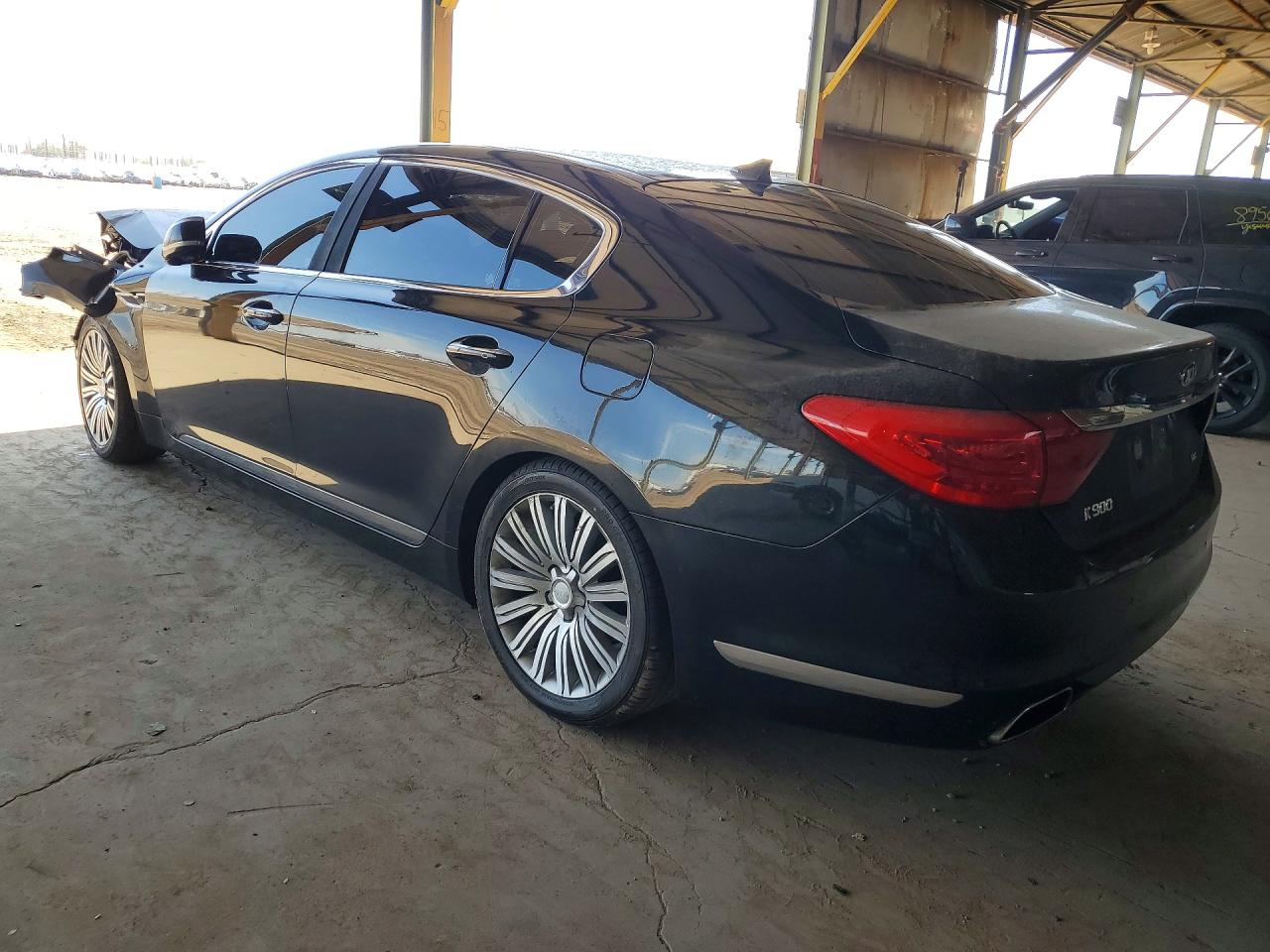 Kia K900 Premium