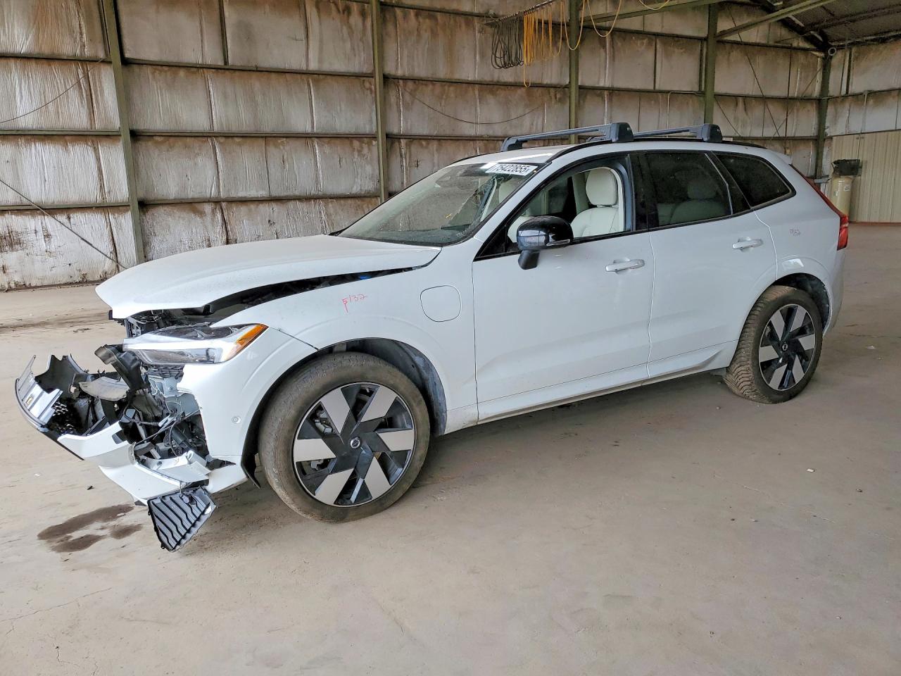 Salvage Volvo XC60 Image