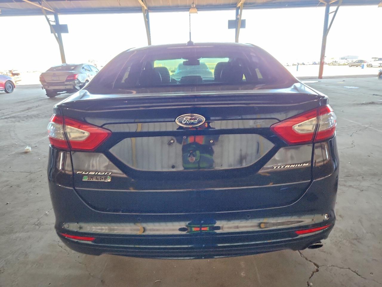 Ford Fusion Titanium Phev