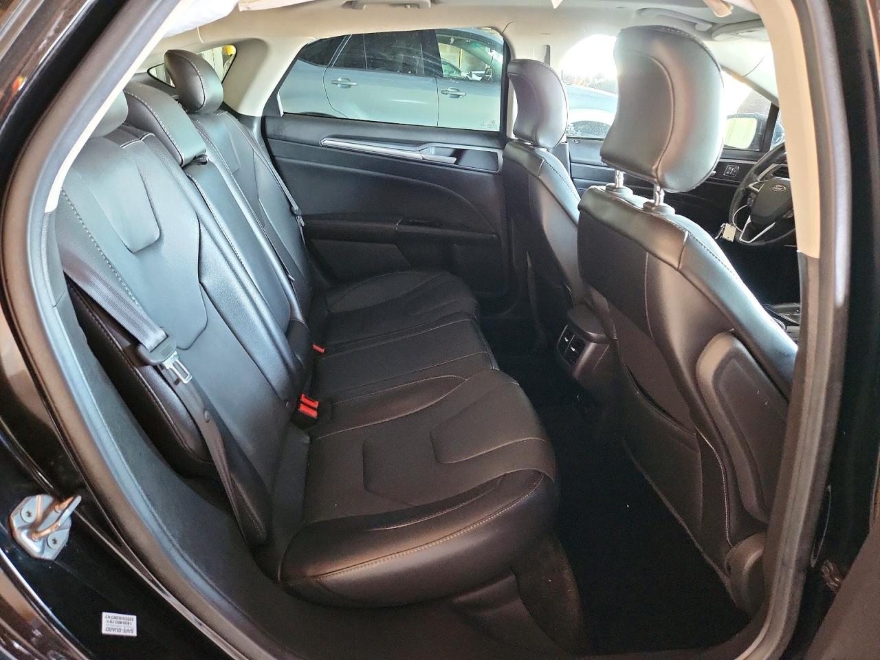 Ford Fusion Titanium Phev