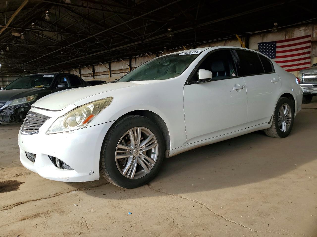 Salvage INFINITI G37 Image