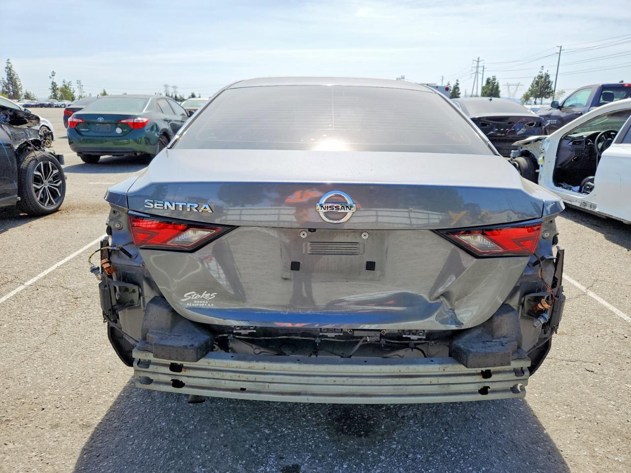 Nissan Sentra S