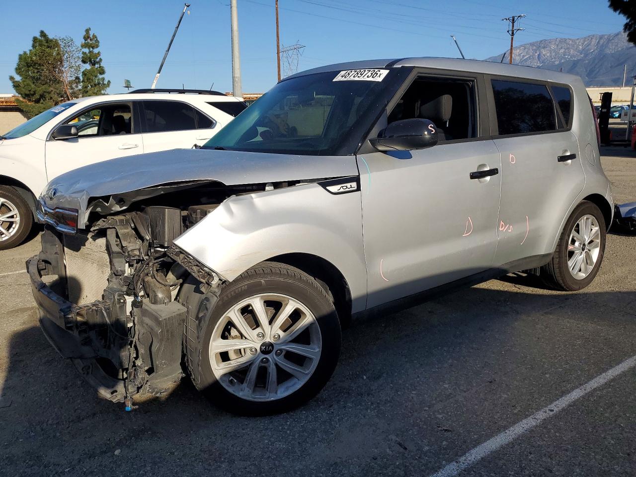 Salvage Kia Soul Image