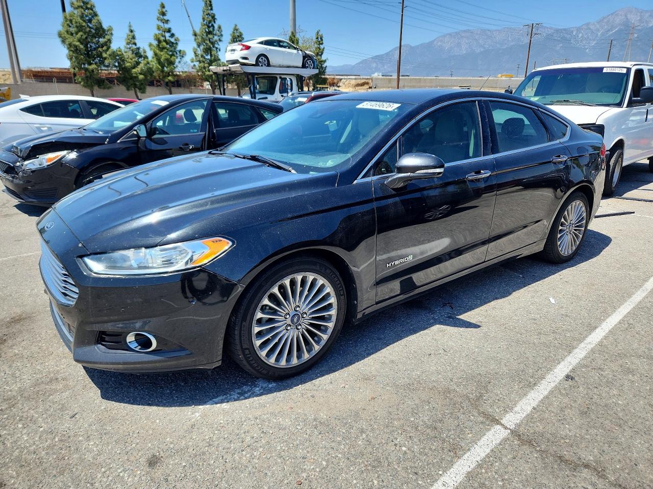 Salvage Ford Fusion Image
