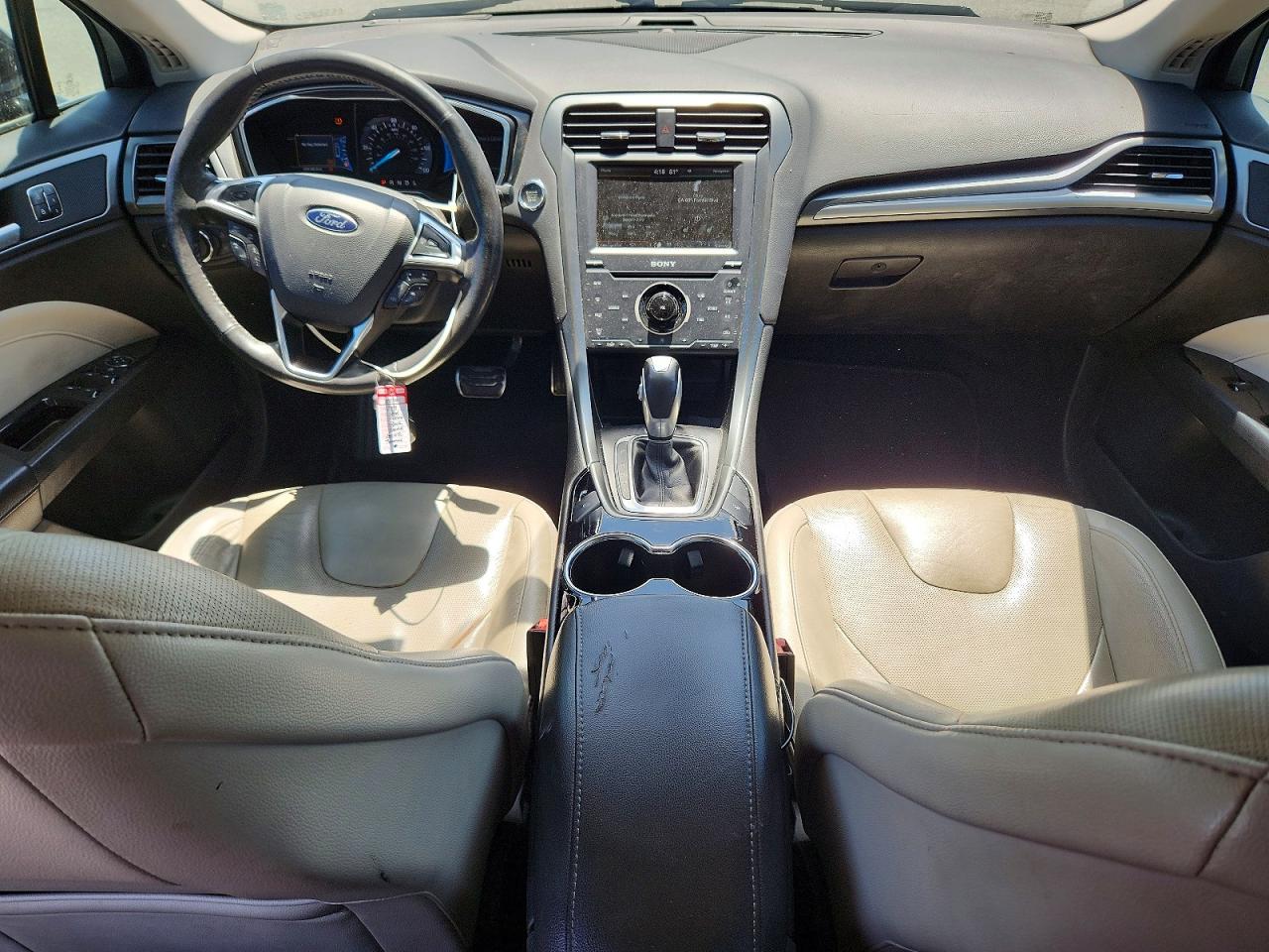 Ford Fusion Titanium Hev