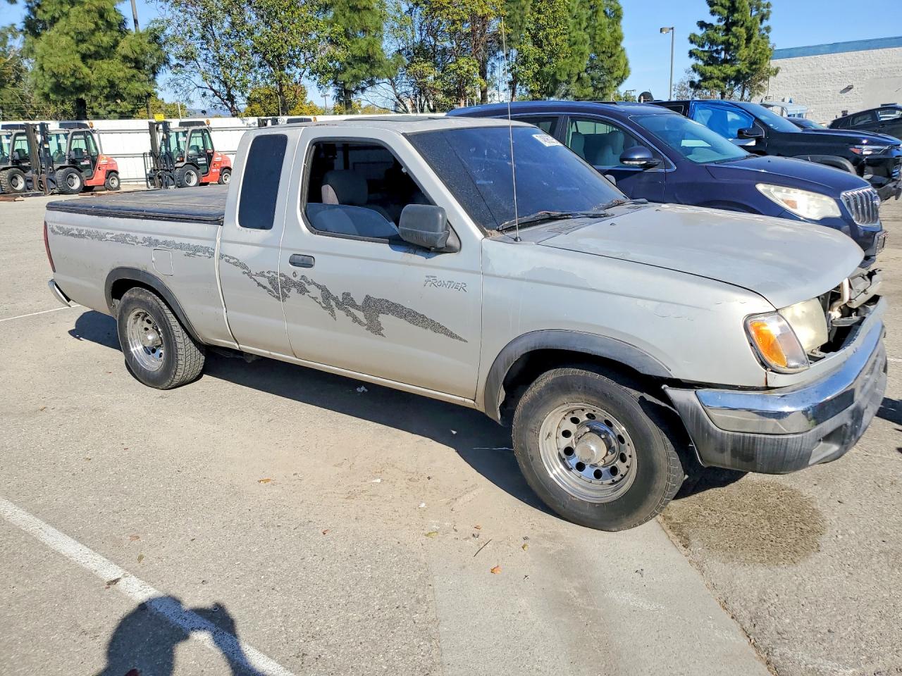 Nissan Frontier King Cab Xe