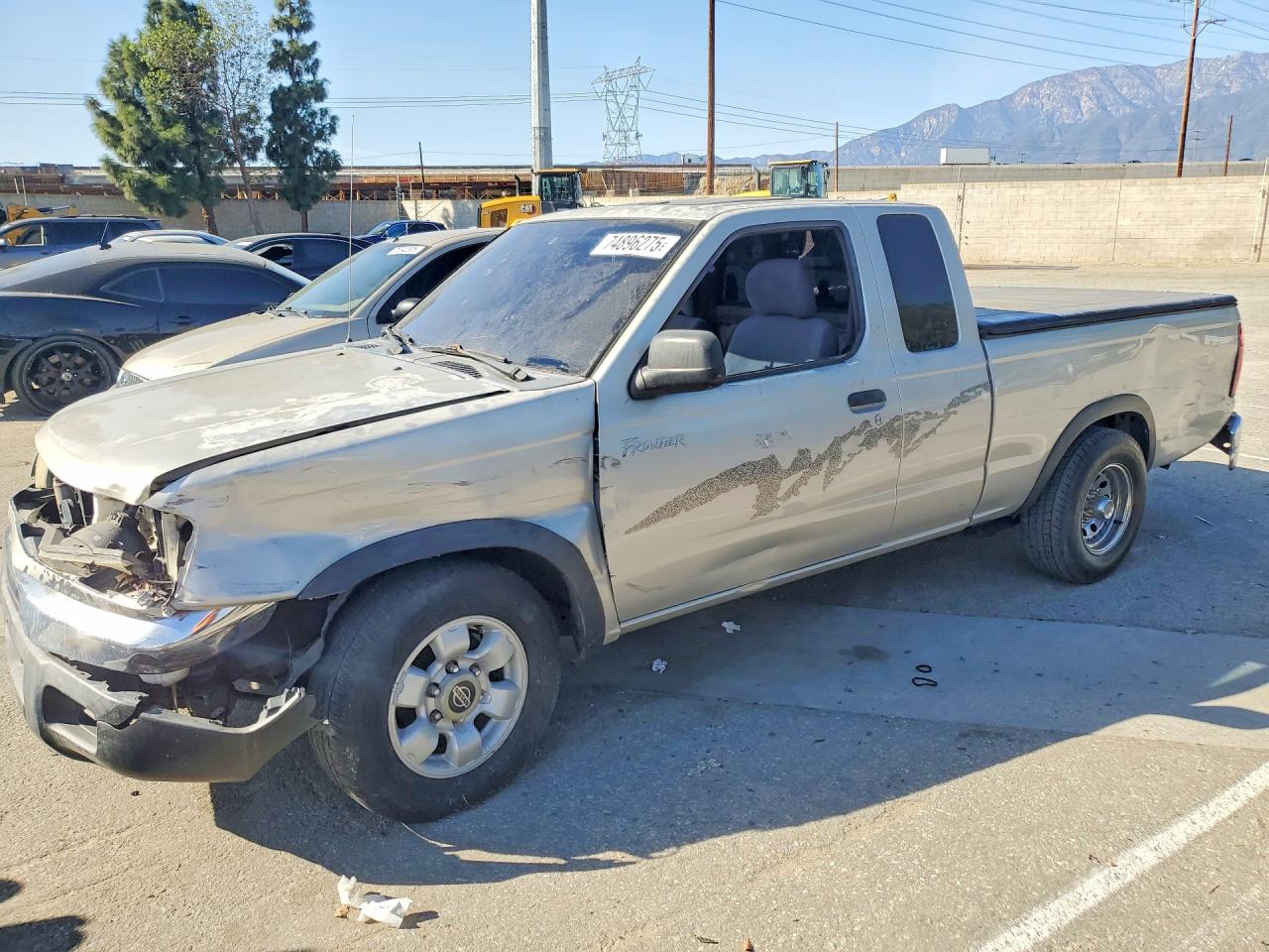 Salvage Nissan Frontier Image