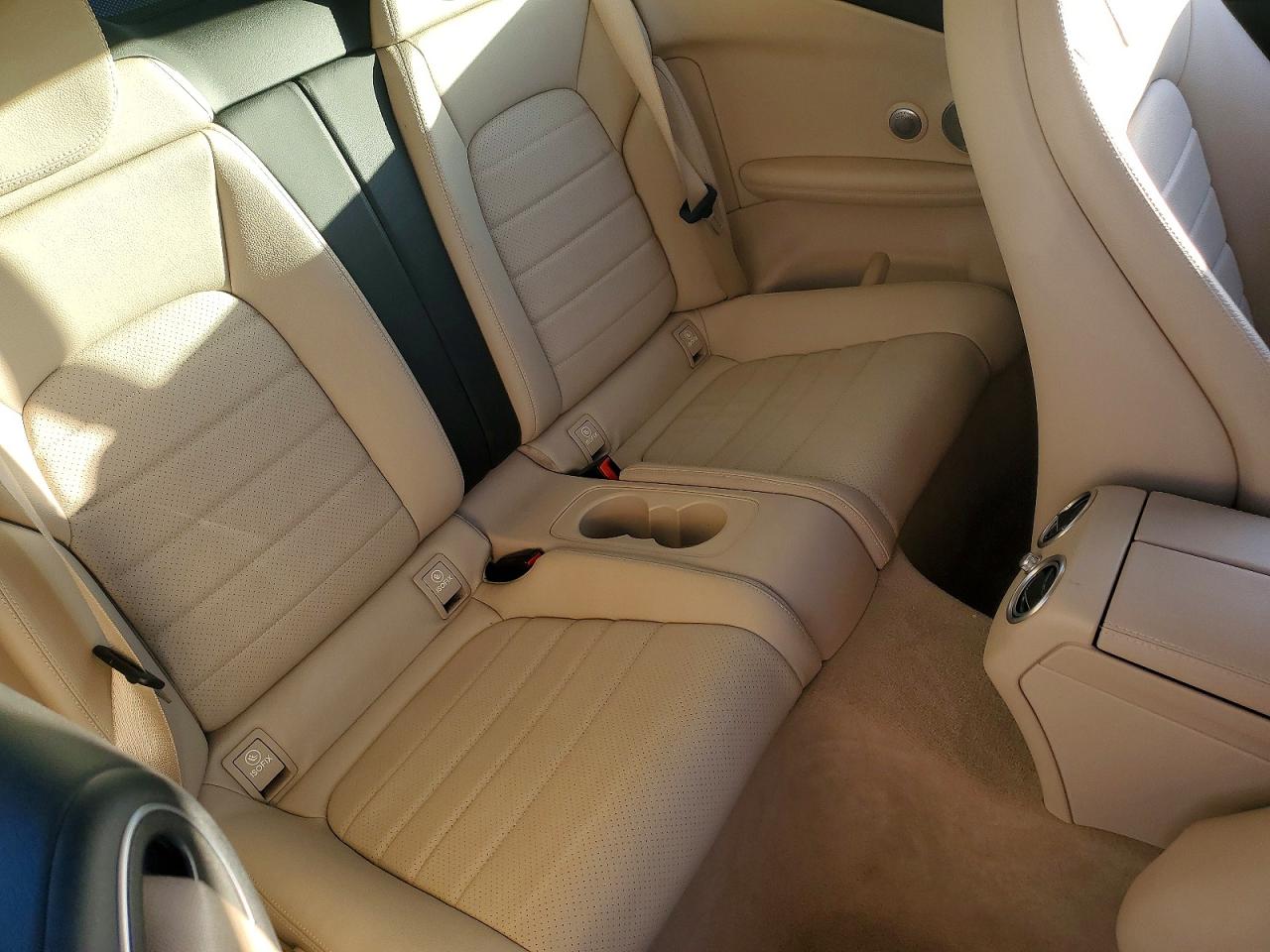 Mercedes-Benz C-Class 300