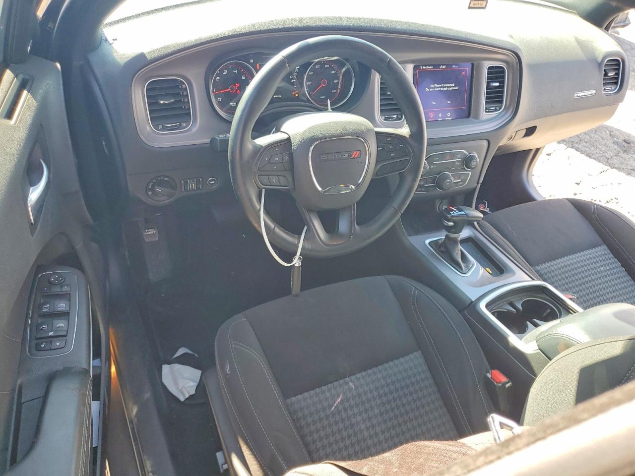 Dodge Charger Sxt