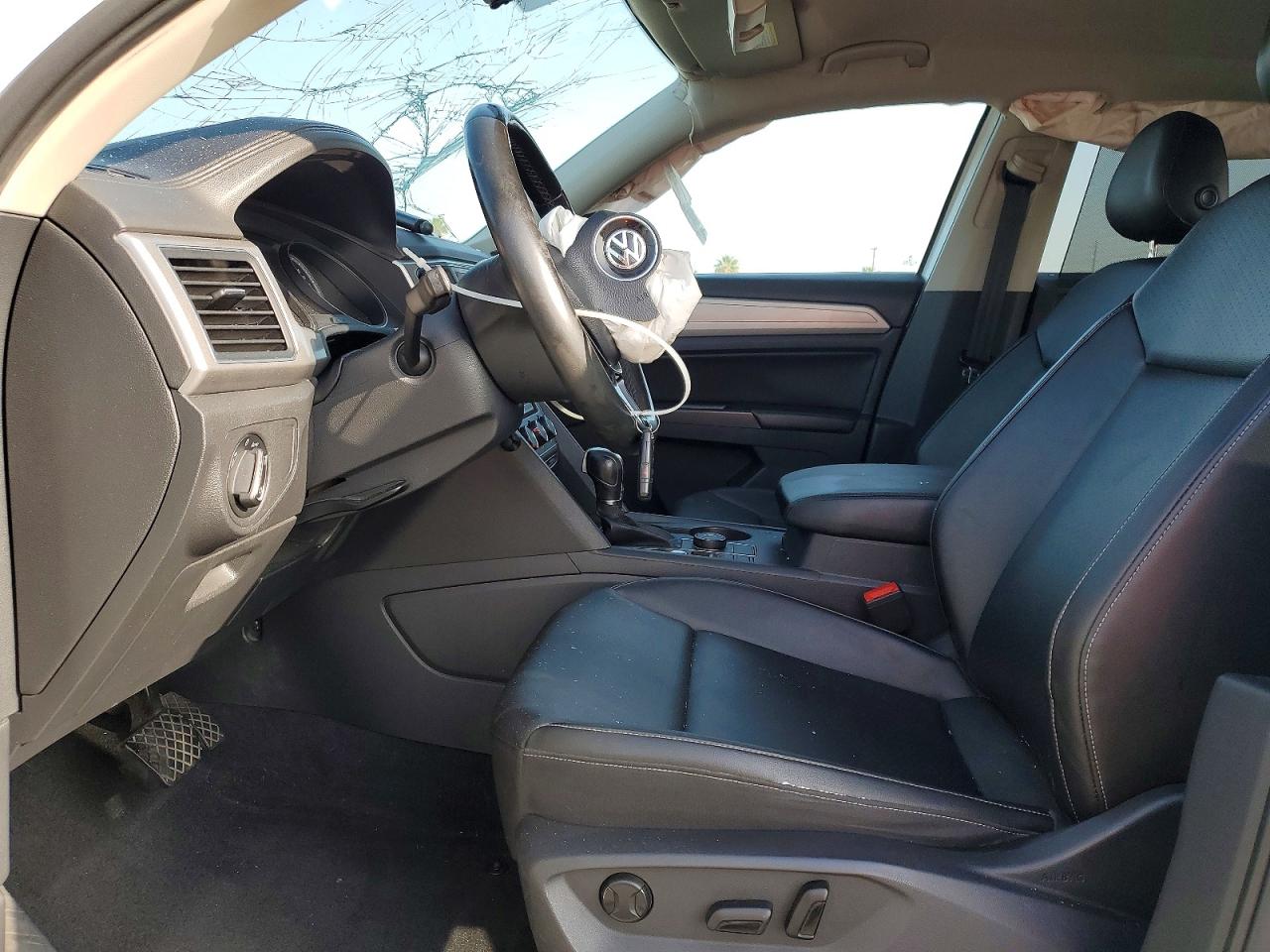 Volkswagen Atlas Se