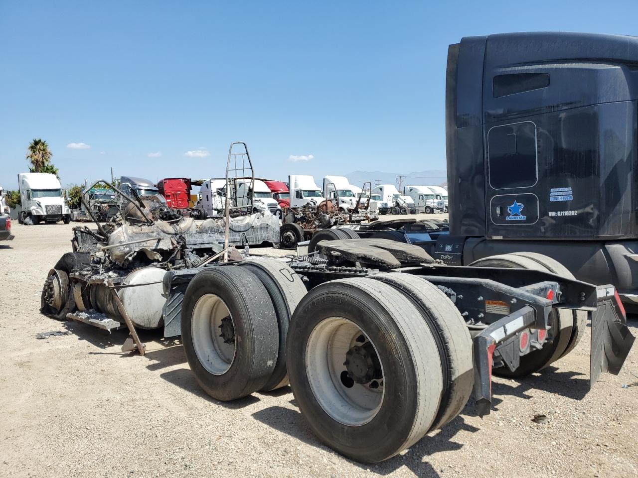 Freightliner Cascadia 1
