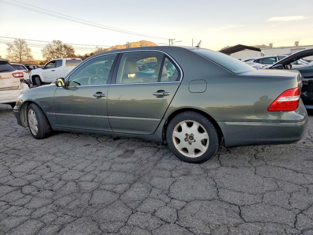 Lexus LS 430