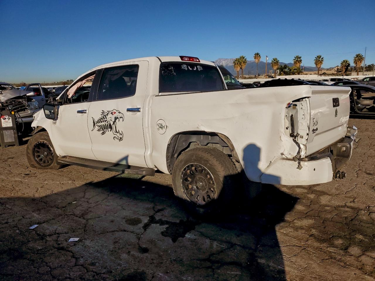 Toyota Tundra Crewmax 1794