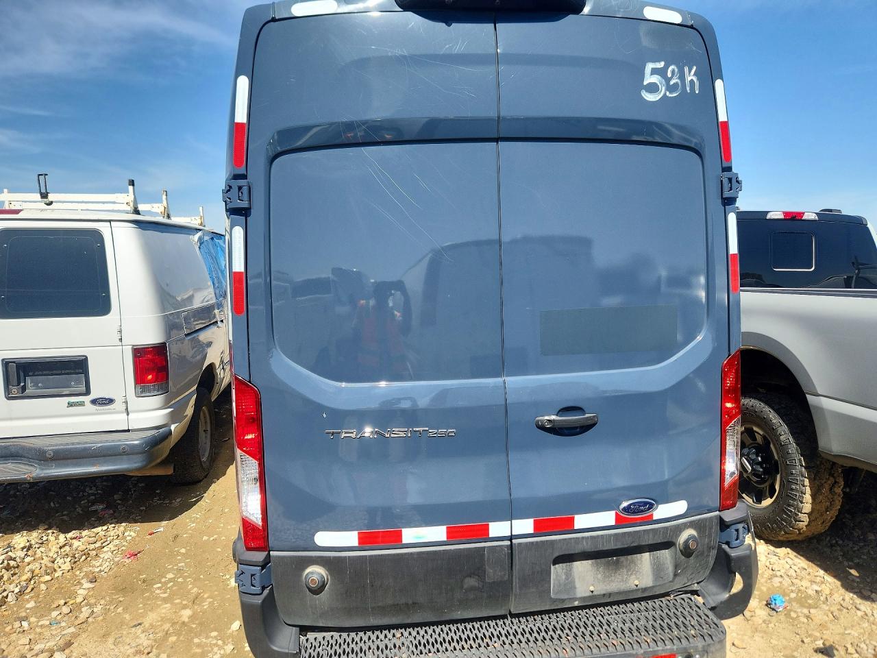 Ford Transit T-250