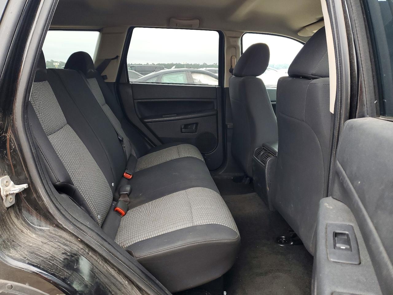 Jeep Cherokee Laredo
