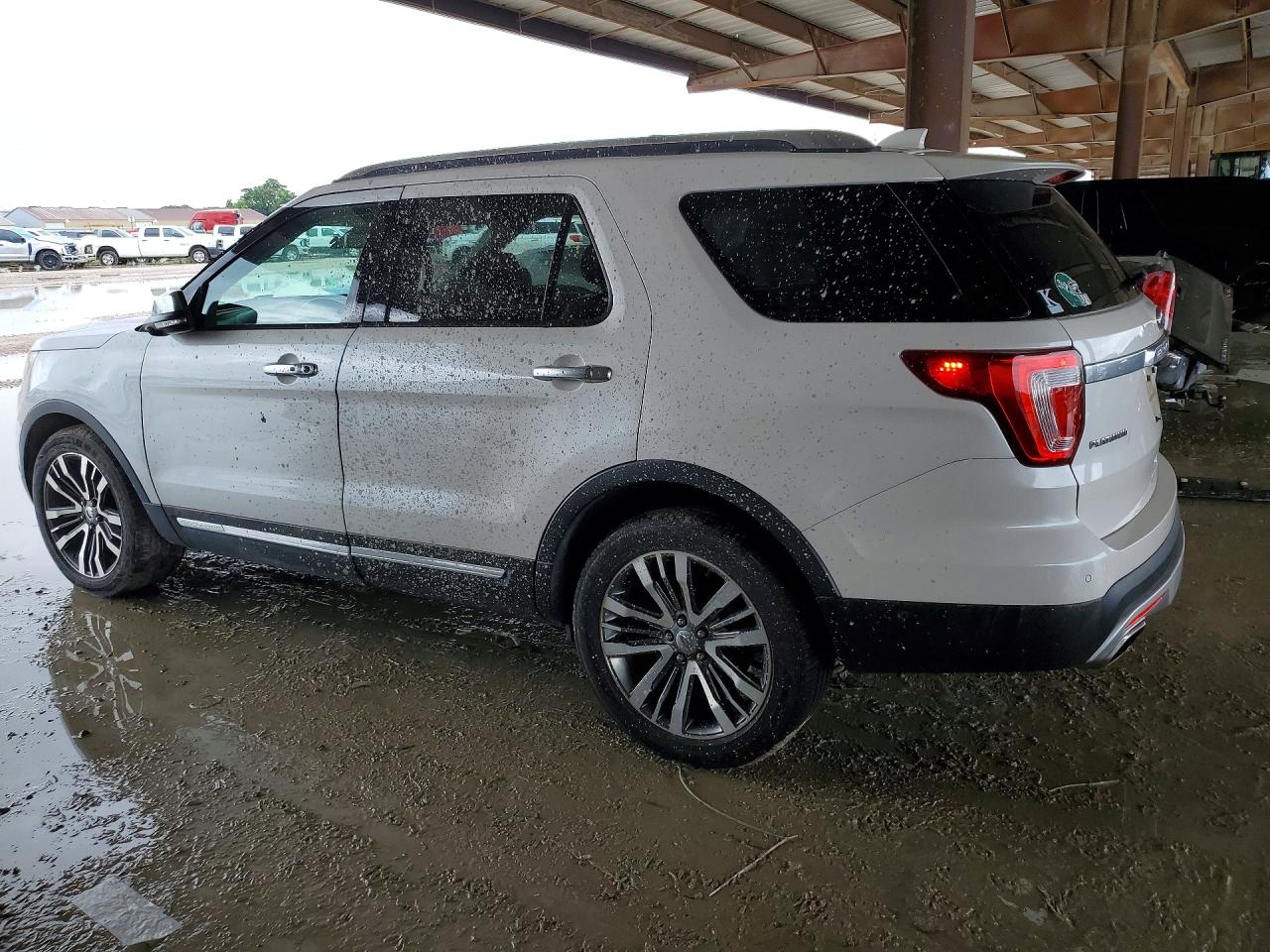 Ford Explorer Platinum