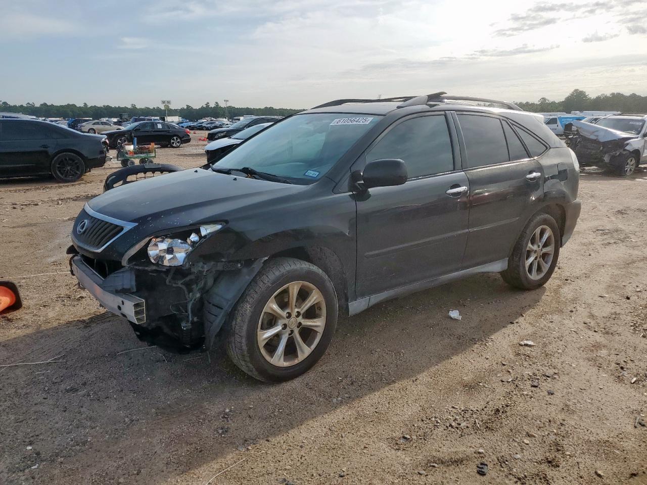 Salvage Lexus RX Image