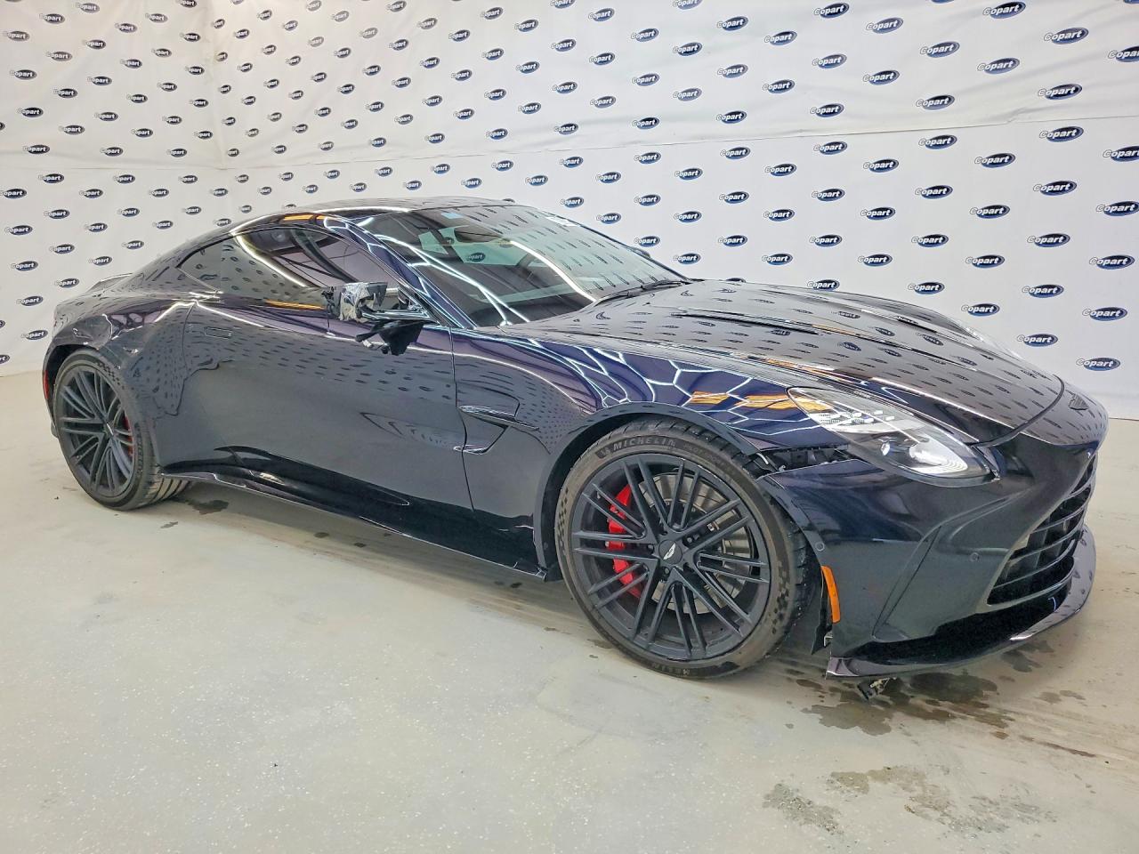 Aston Martin Vantage