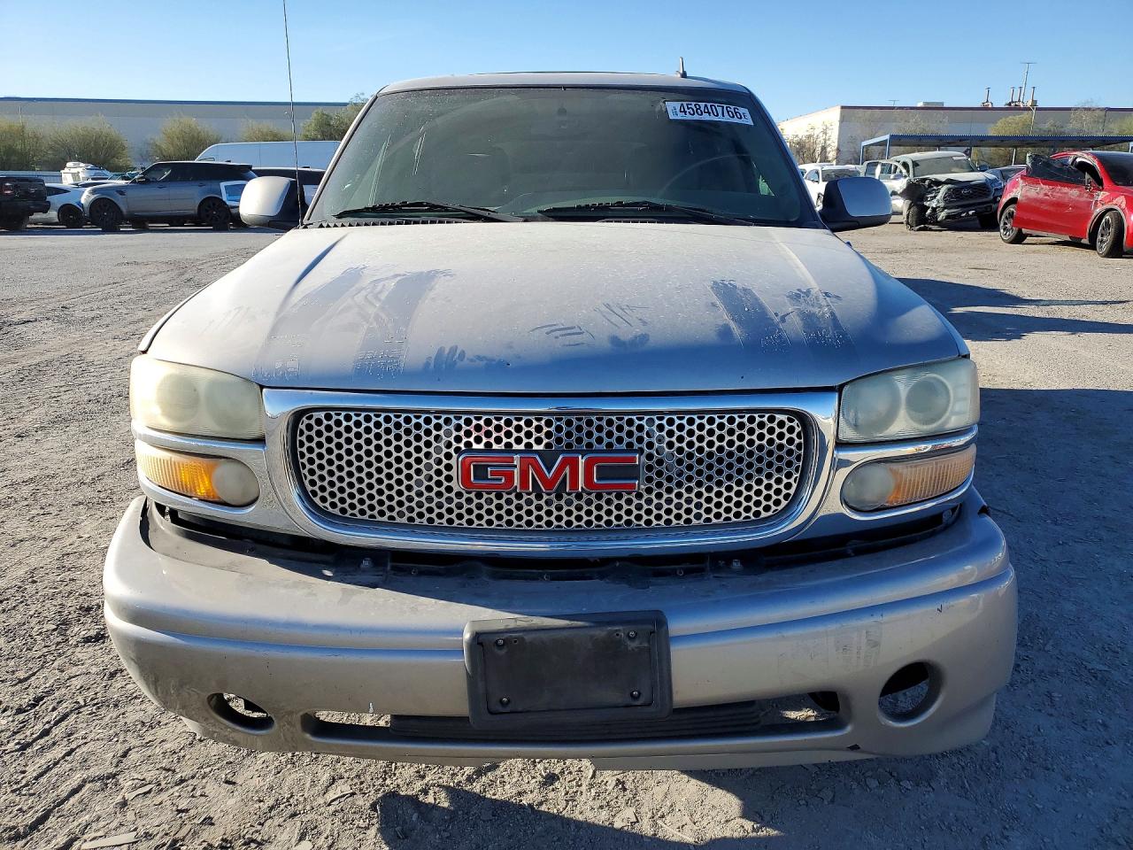 GMC Yukon Denali
