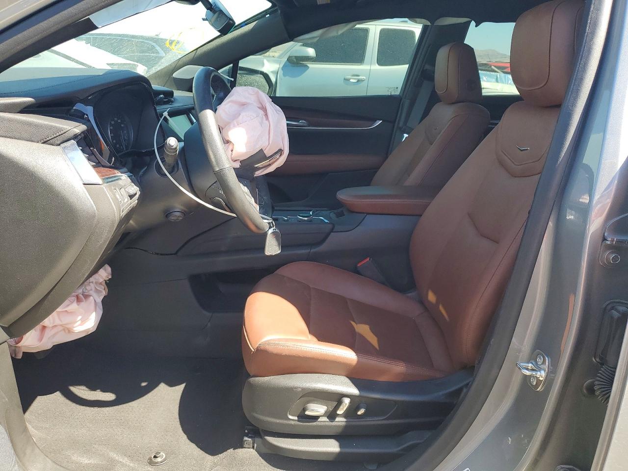 Cadillac XT5 Premium Luxury