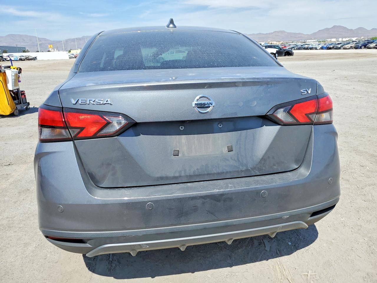 Nissan Versa Sv