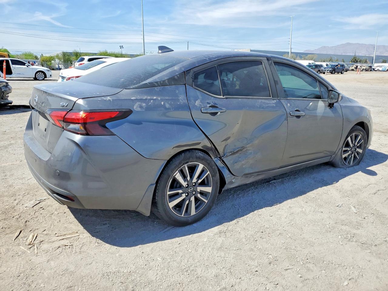 Nissan Versa Sv