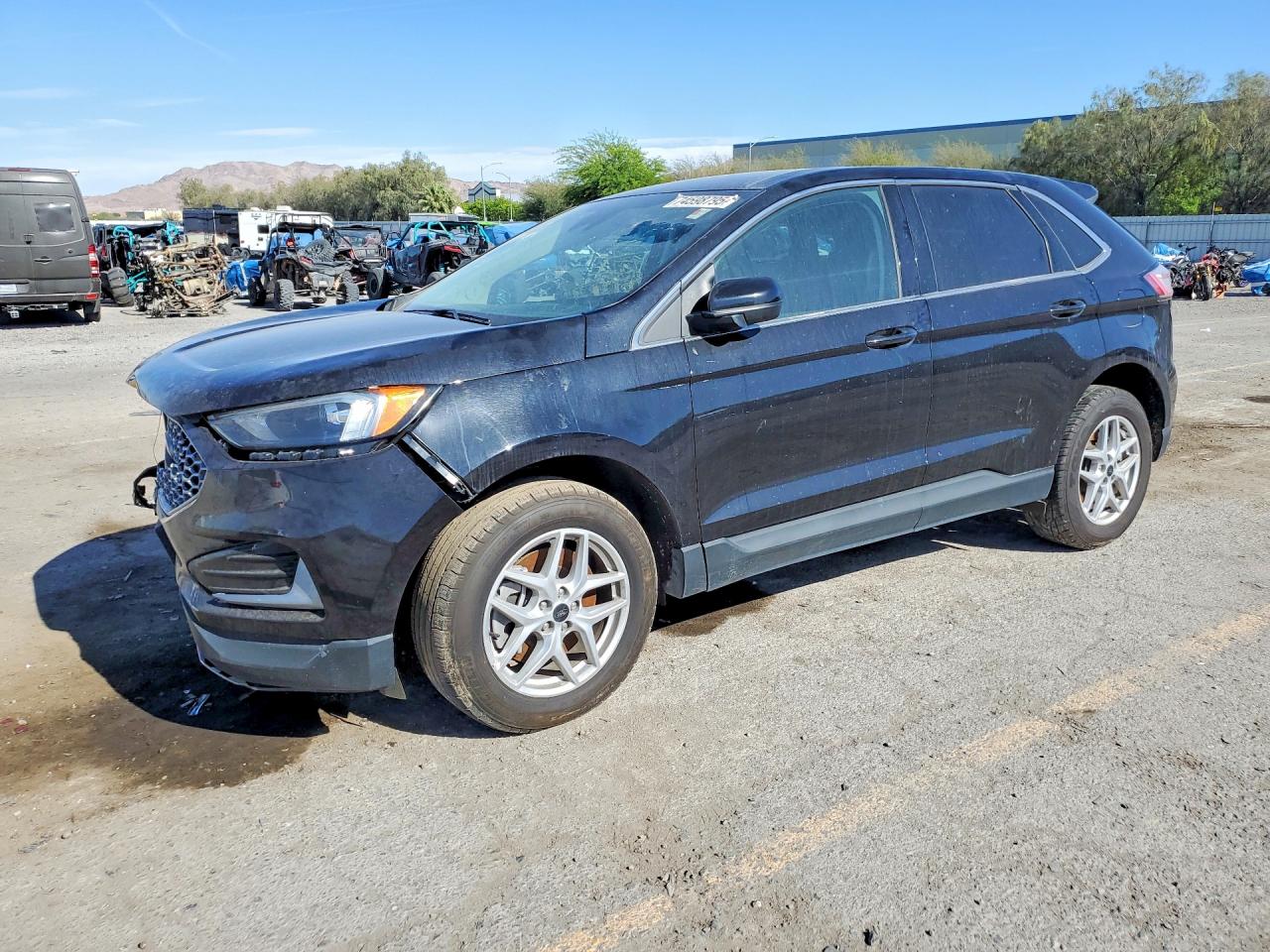 Salvage Ford Edge Image