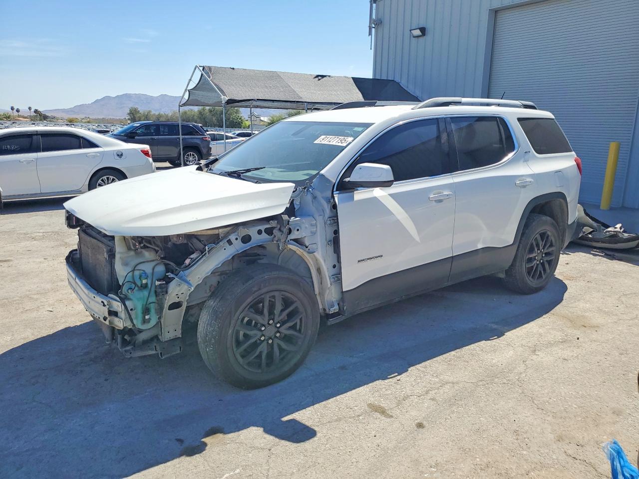 Salvage GMC Acadia Image