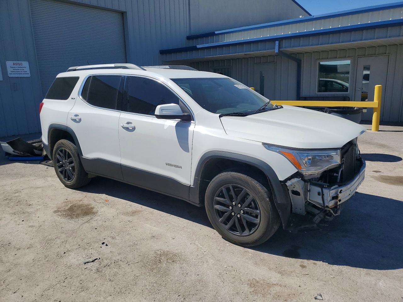 GMC Acadia