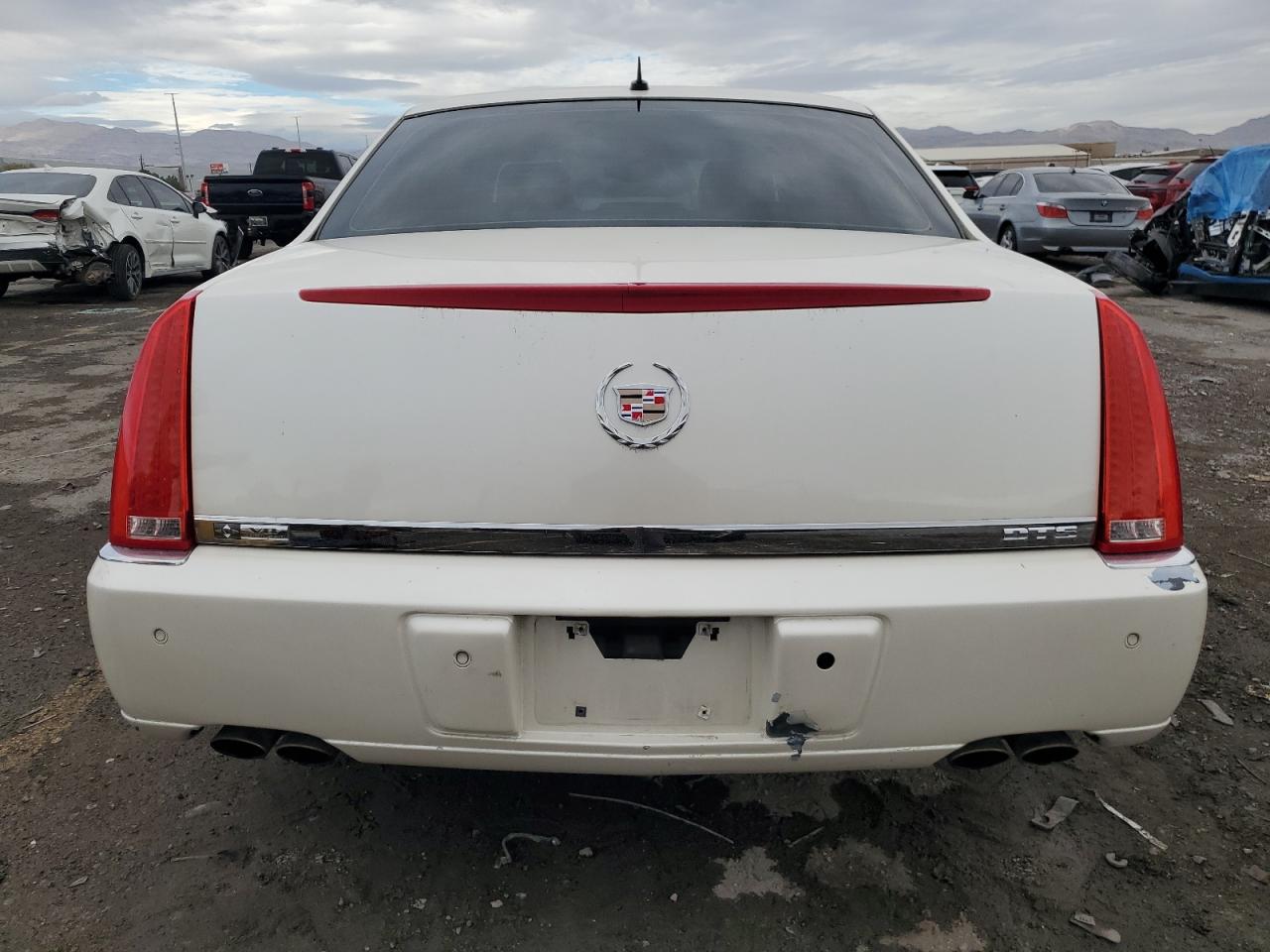 Cadillac DTS