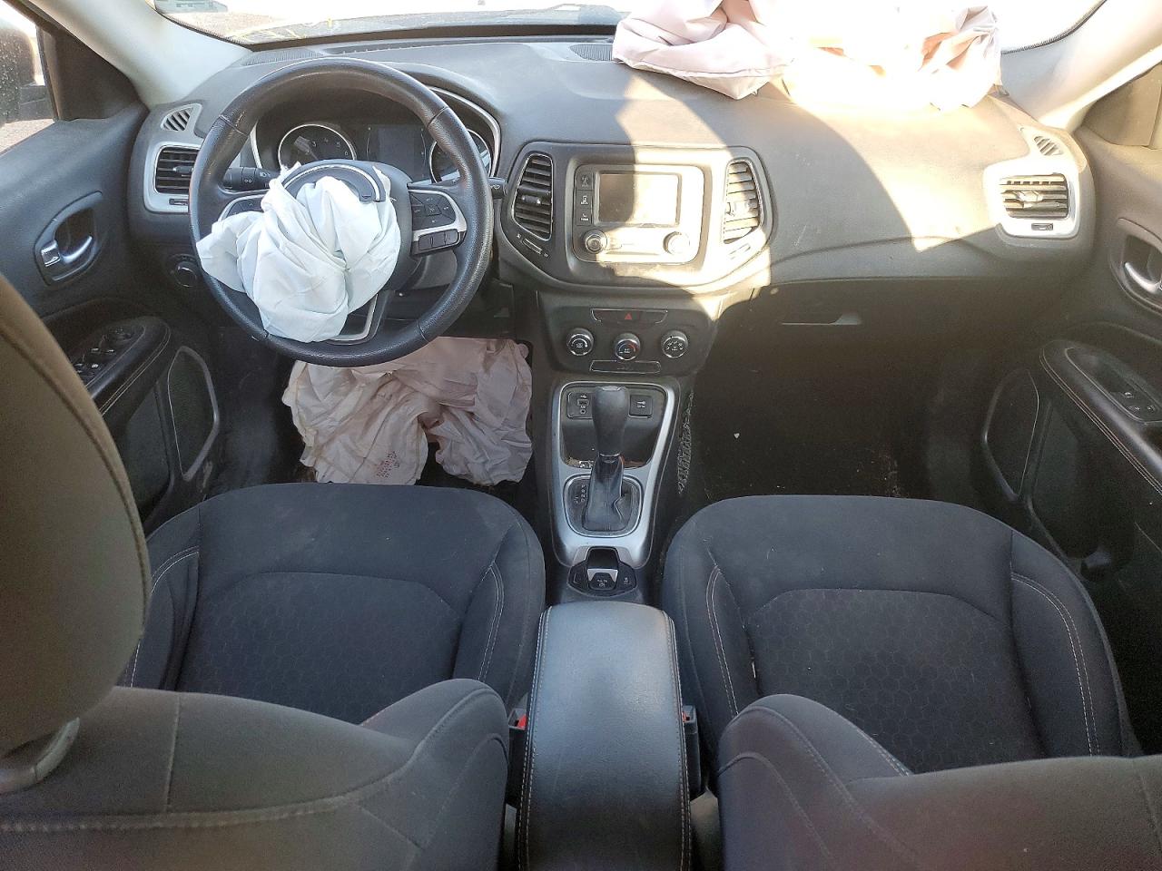 Jeep Compass Sport