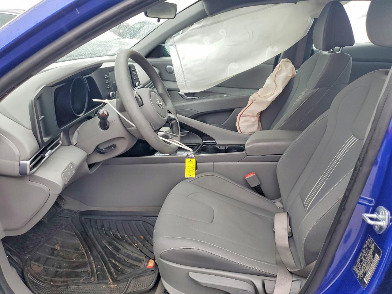 Hyundai ELANTRA Blue