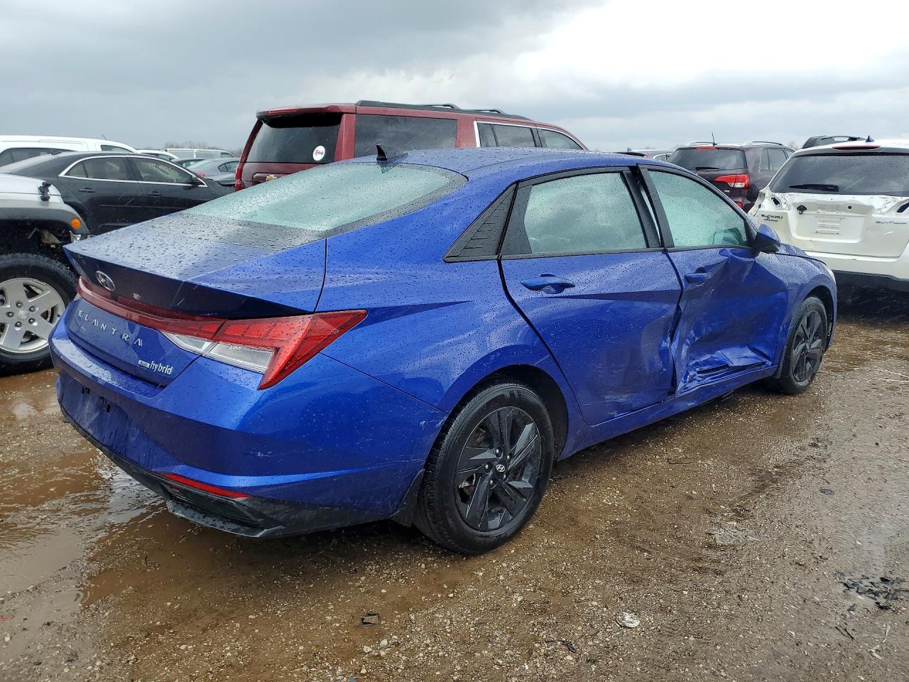 Hyundai ELANTRA Blue